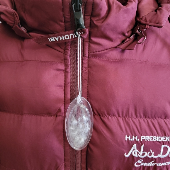 Men's LightWeight Puffer Jacket, Maroon, UAE President Abu Dhabi Endurance Cup - Picture 4 of 6